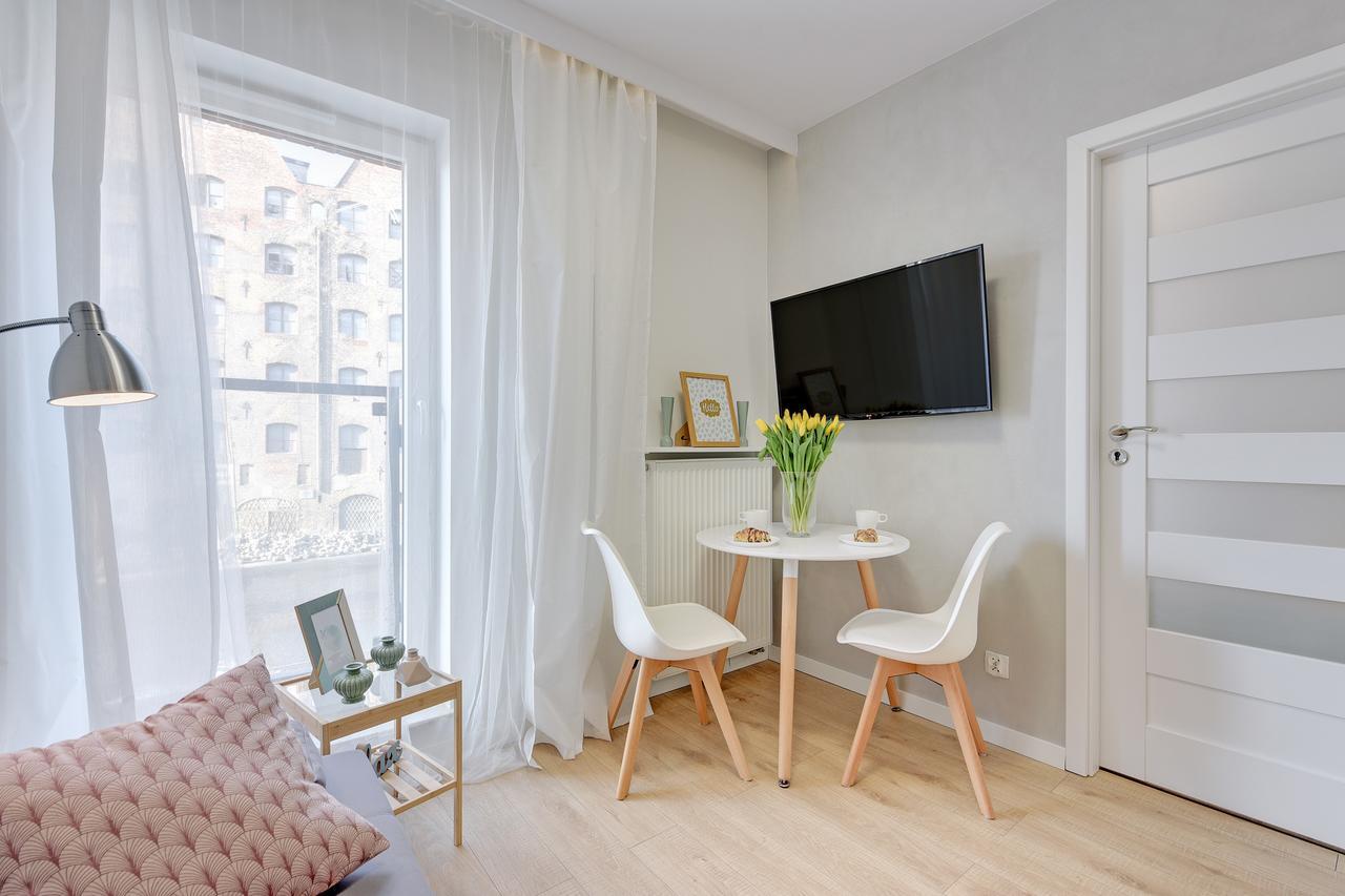 Apartamenty Chmielna 72 格但斯克 外观 照片