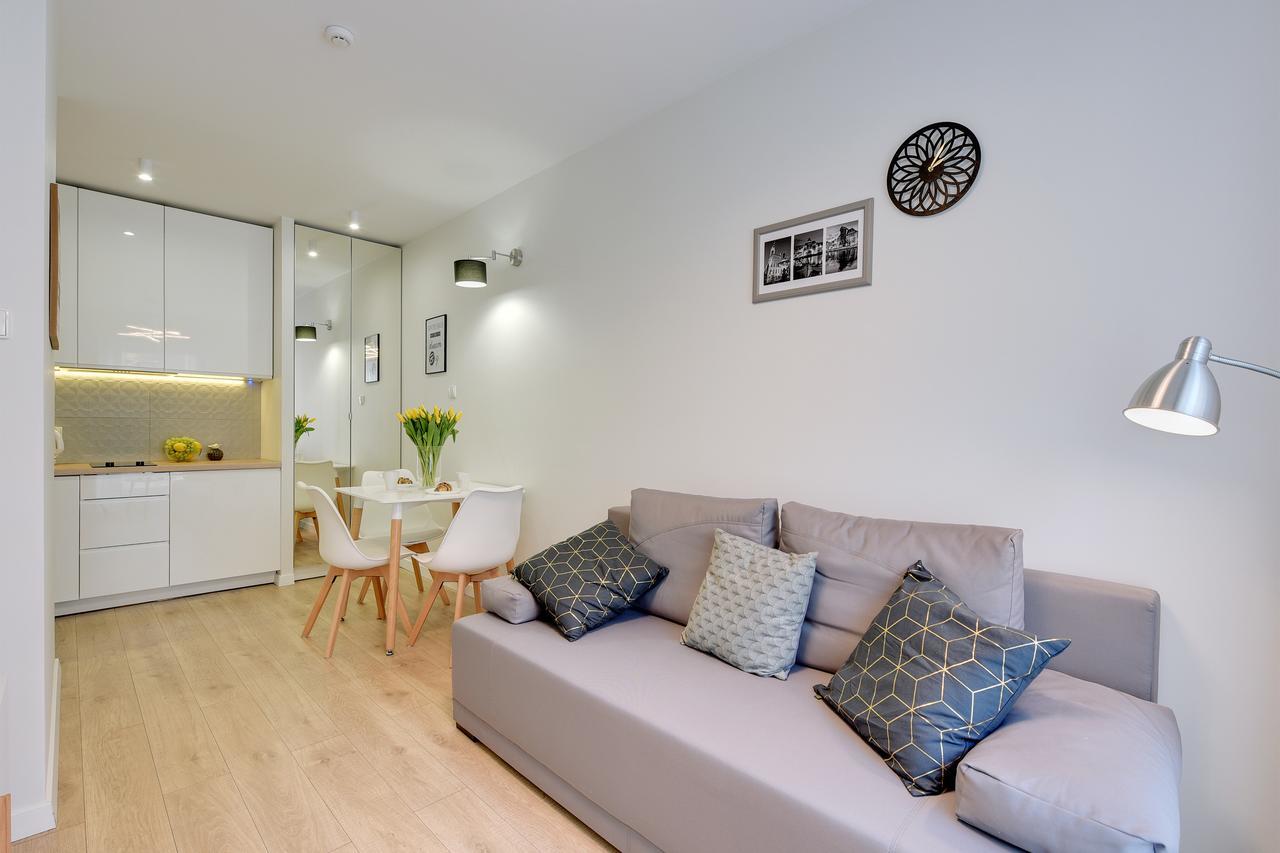 Apartamenty Chmielna 72 格但斯克 外观 照片